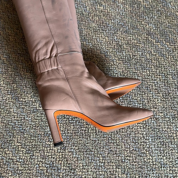 Santoni boots over the knee with stains shoe 👞 check pictures before purchasing - Picture 13 of 13